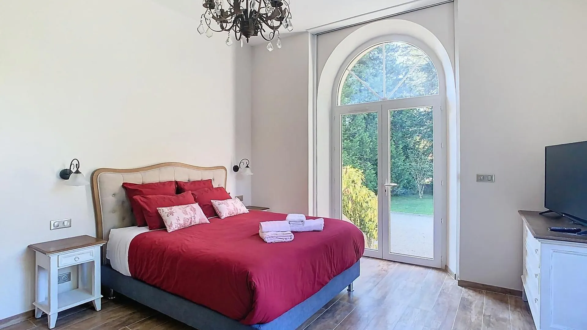 Villa Bagatelle Saint-Laurent-du-Pont Apartment