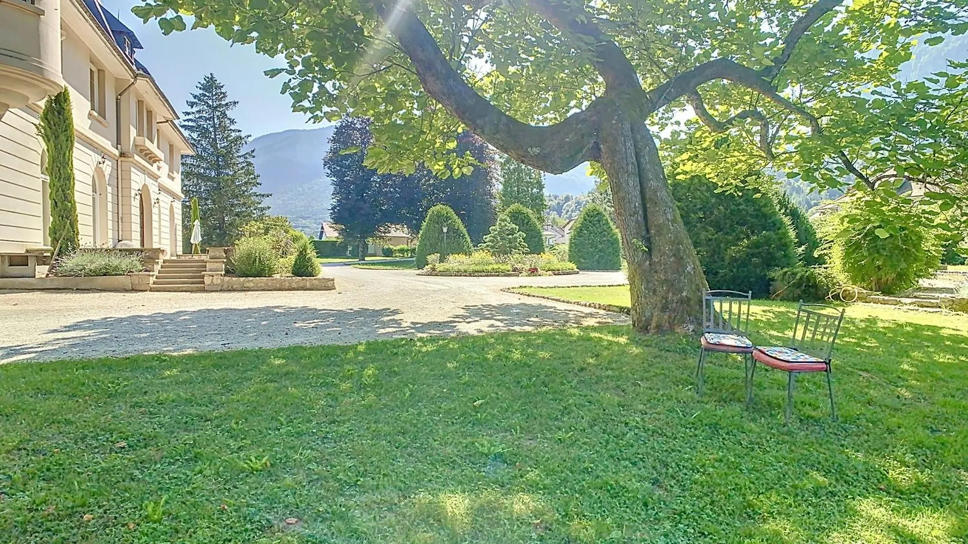 Villa Bagatelle Saint-Laurent-du-Pont France